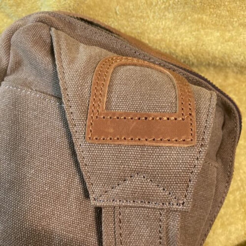 United Leather Canvas Sling Bag Brown NWOT - Picture 7 of 16